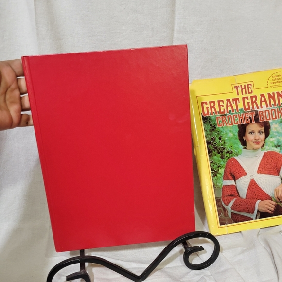 Vintage "The Great Granny Crochet" instructional Hardcover Book - Picture 4 of 14